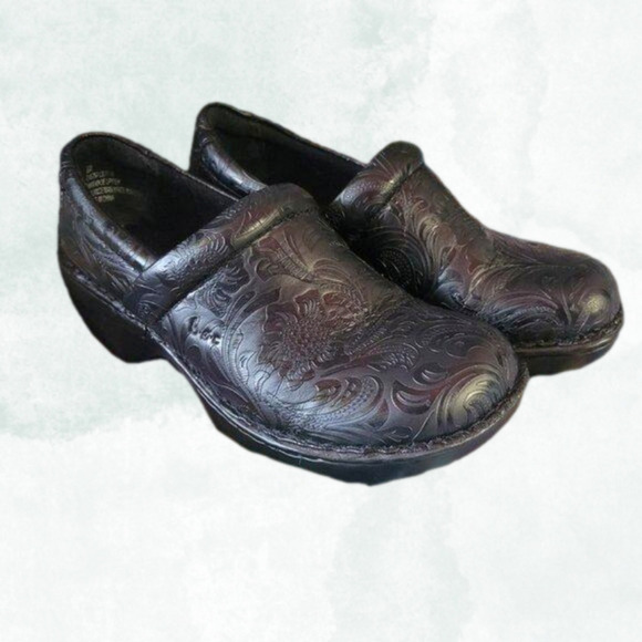 B.O.C Women's Black Tooled Peggy Slip-On Clog Size 8 - Picture 1 of 14
